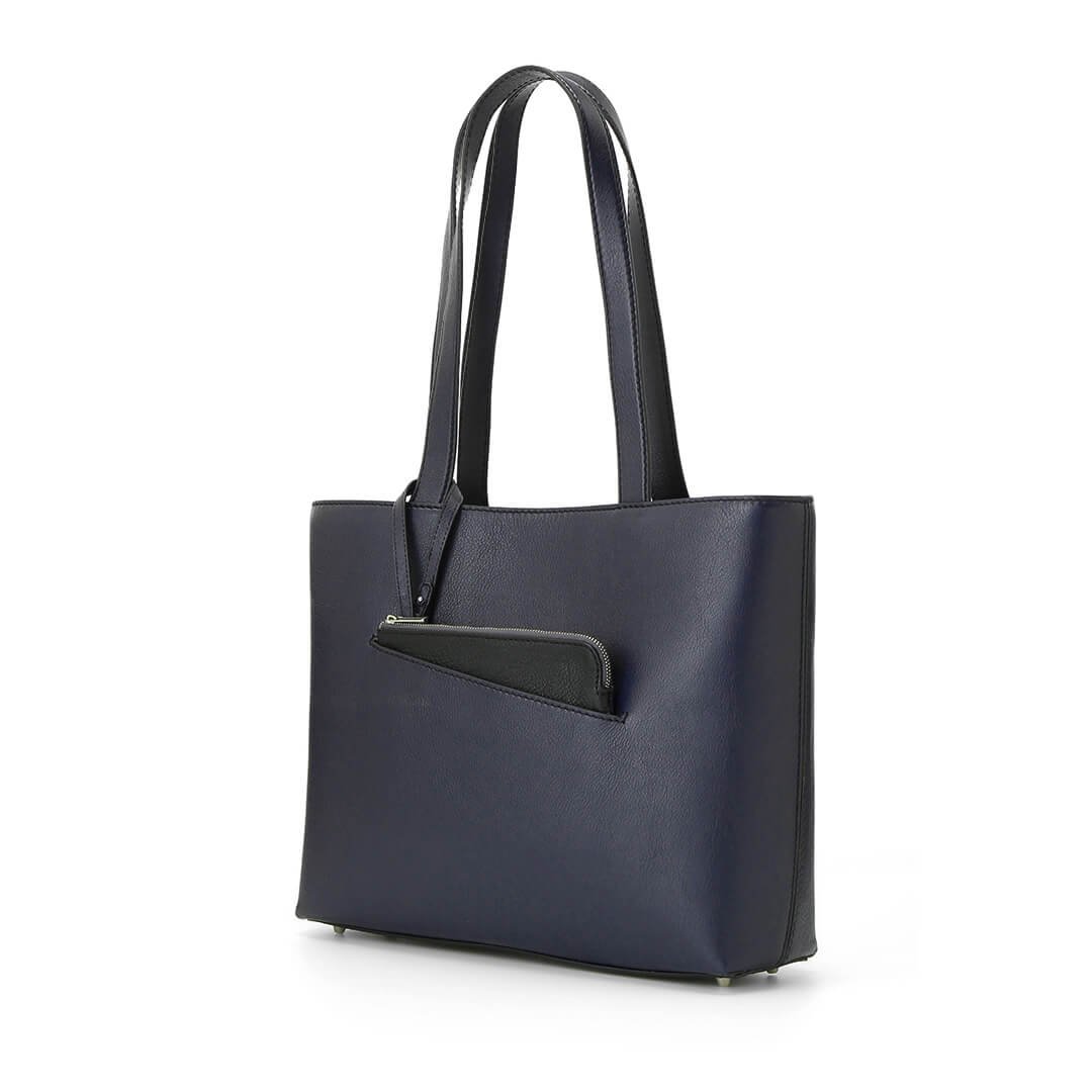 Linear Tote M - Image 17