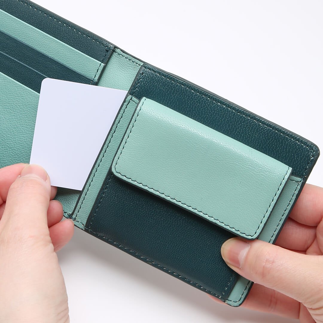 Irodori Bi-Fold Wallet - Image 11
